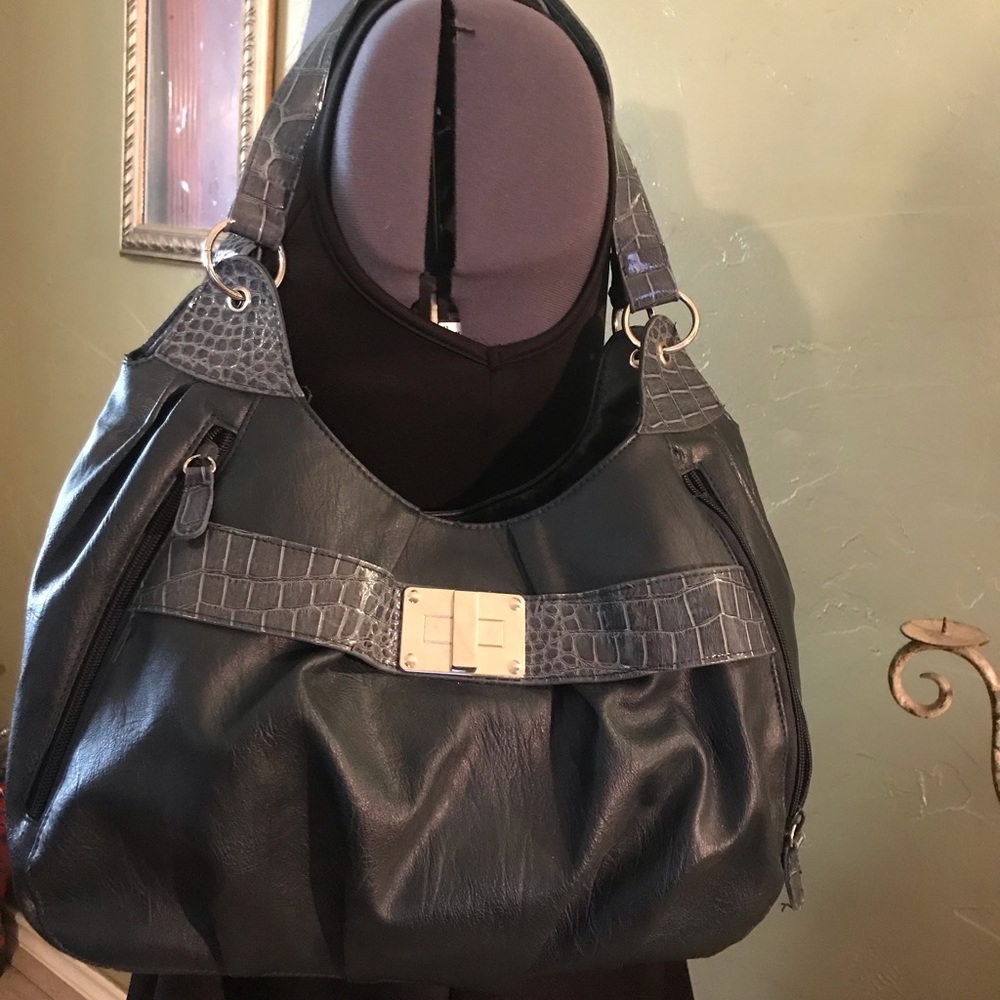 Noatd Blue Vinyl Purse